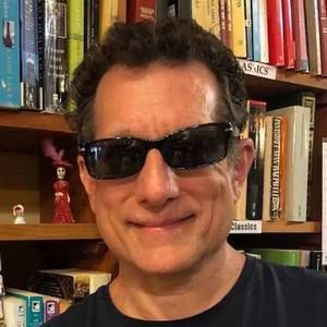 Meet your Posher, Lloyd